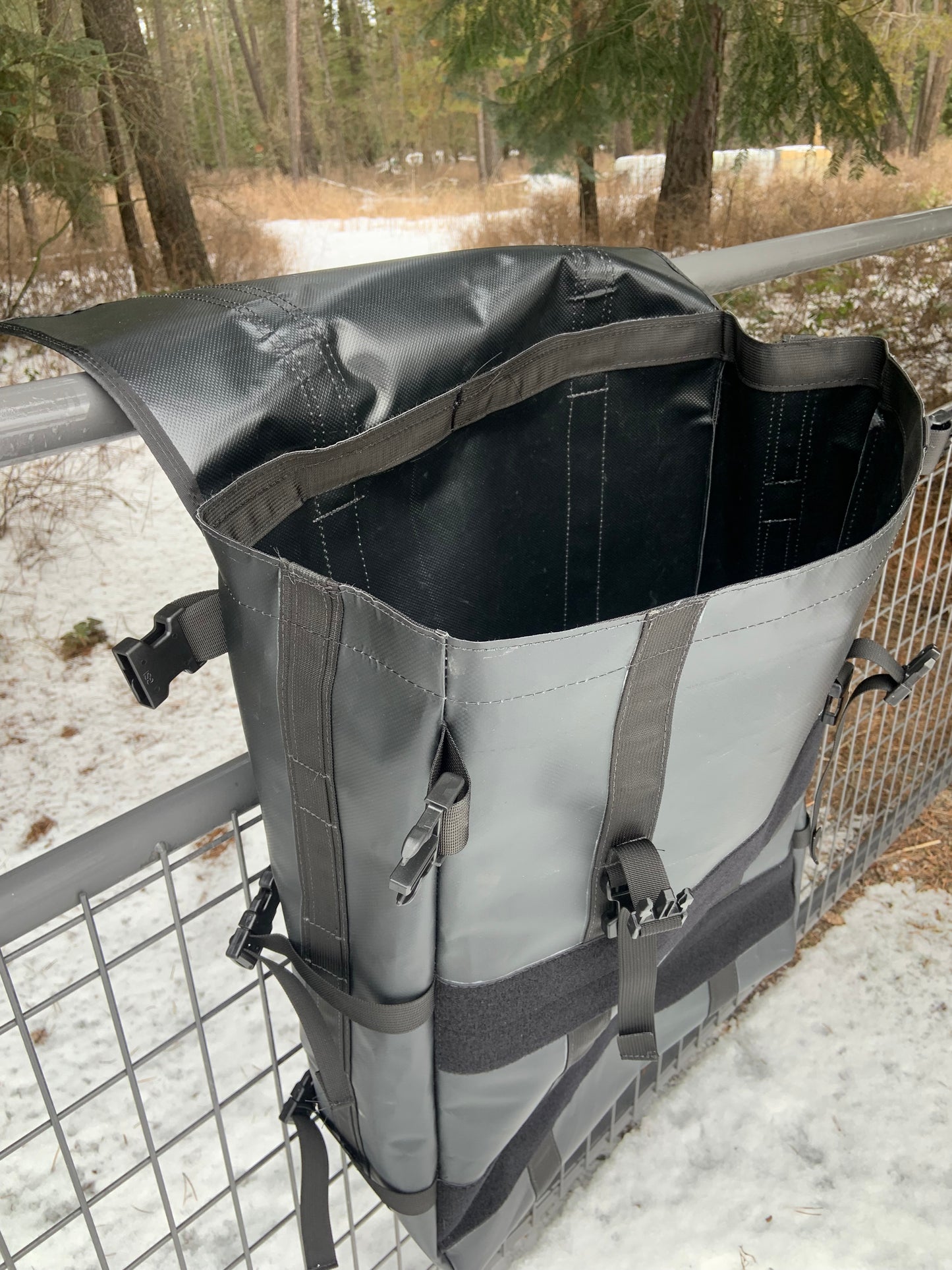 Modular Trash System (MiTS) -Black
