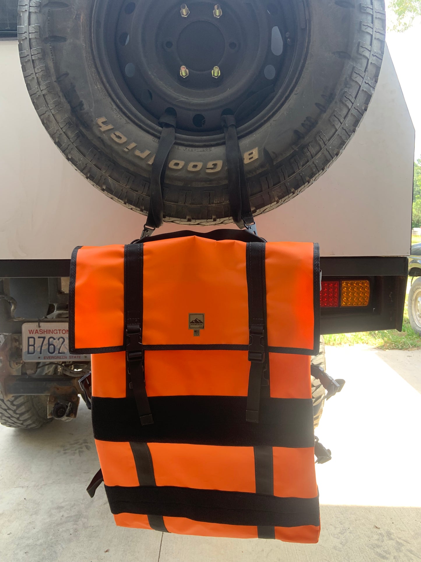 Modular Trash System (MiTS) -Orange
